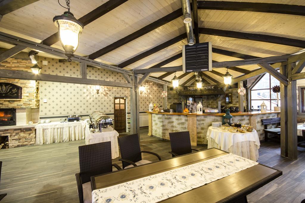 Hotel Niedzwiadek Wdzydze Kiszewskie Luaran gambar