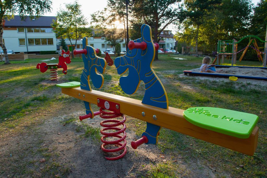 Hotel Niedzwiadek Wdzydze Kiszewskie Luaran gambar