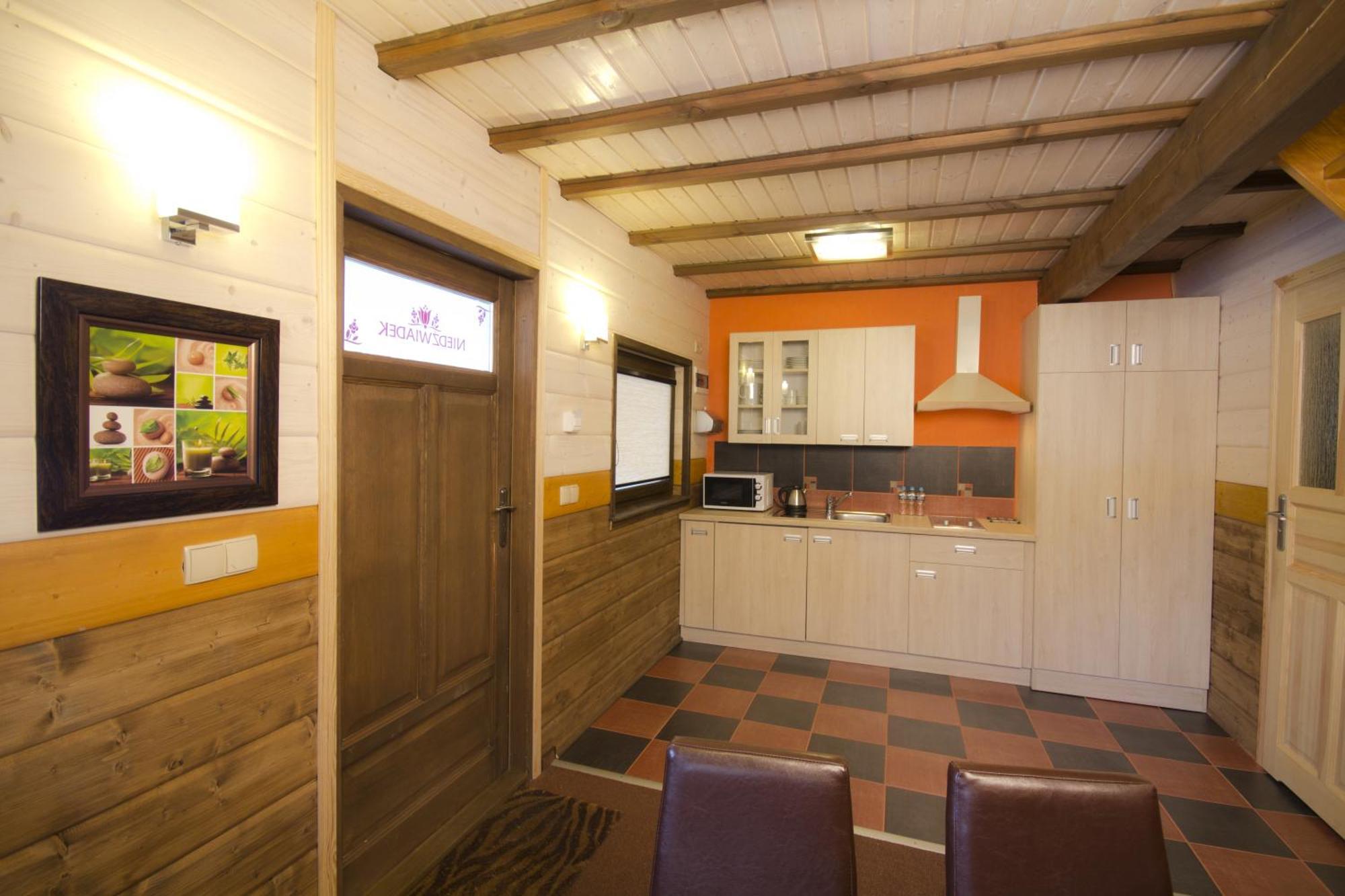 Hotel Niedzwiadek Wdzydze Kiszewskie Bilik gambar