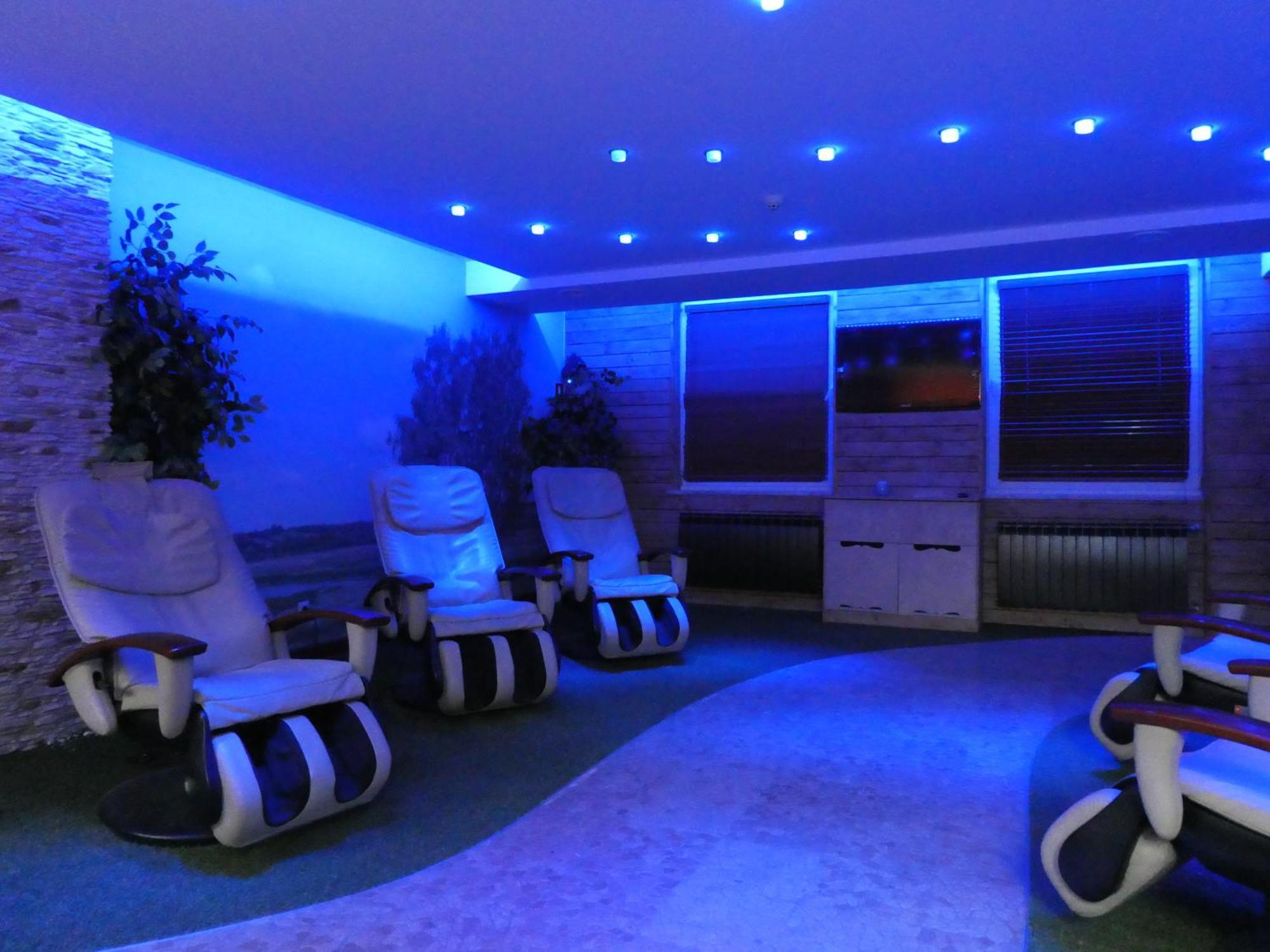 Hotel Niedzwiadek Wdzydze Kiszewskie Luaran gambar
