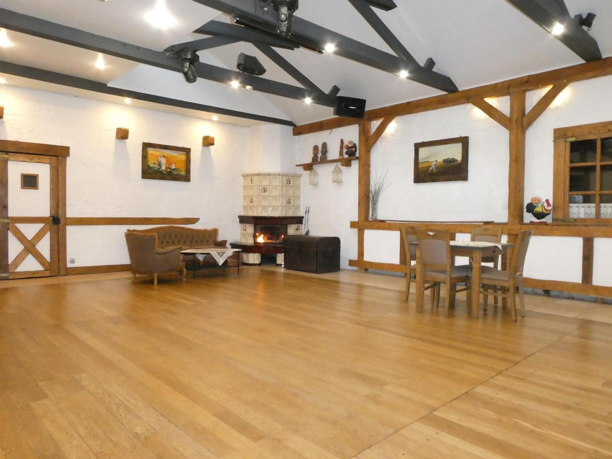 Hotel Niedzwiadek Wdzydze Kiszewskie Luaran gambar